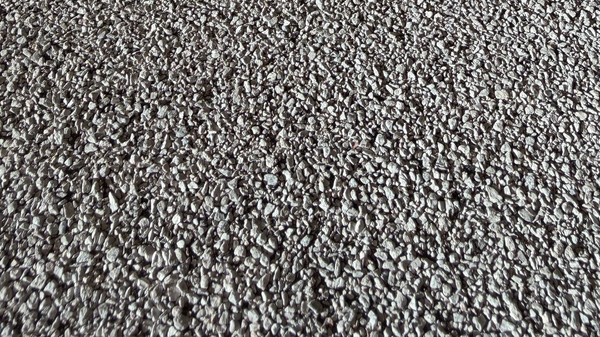 Standard granule surface (6061) showing rounded granules